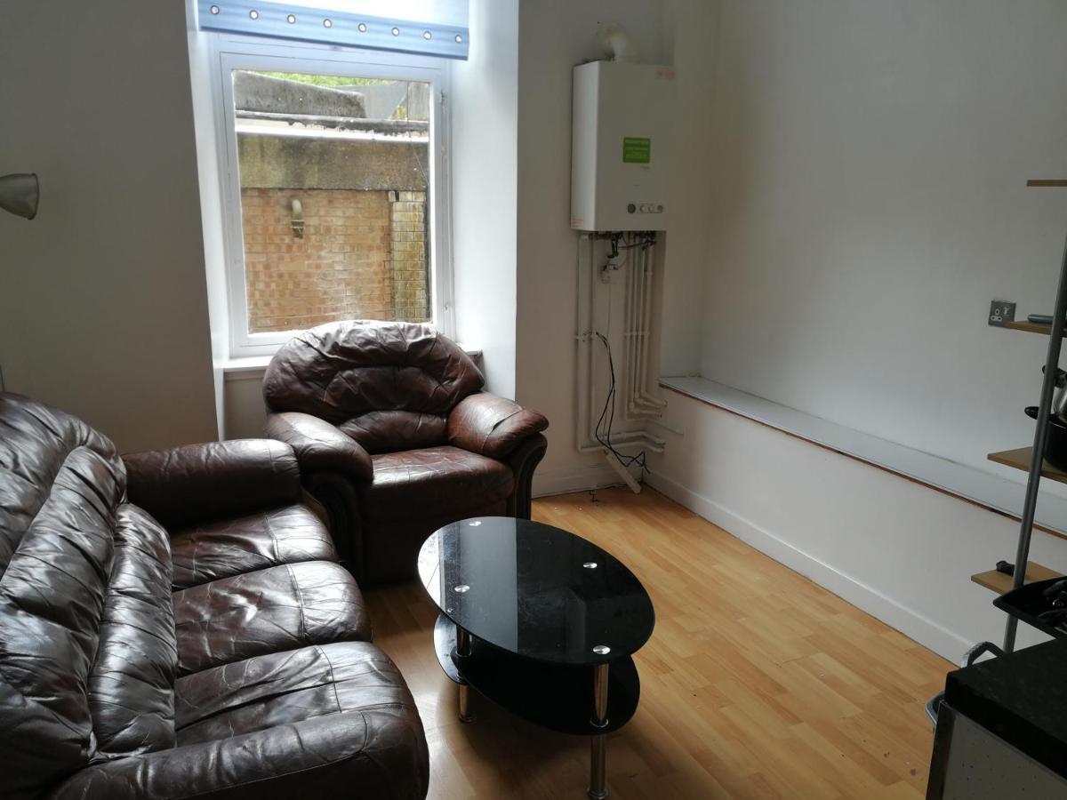 Budget Double Bedroom Near Glasgow City Centre And West End Екстериор снимка